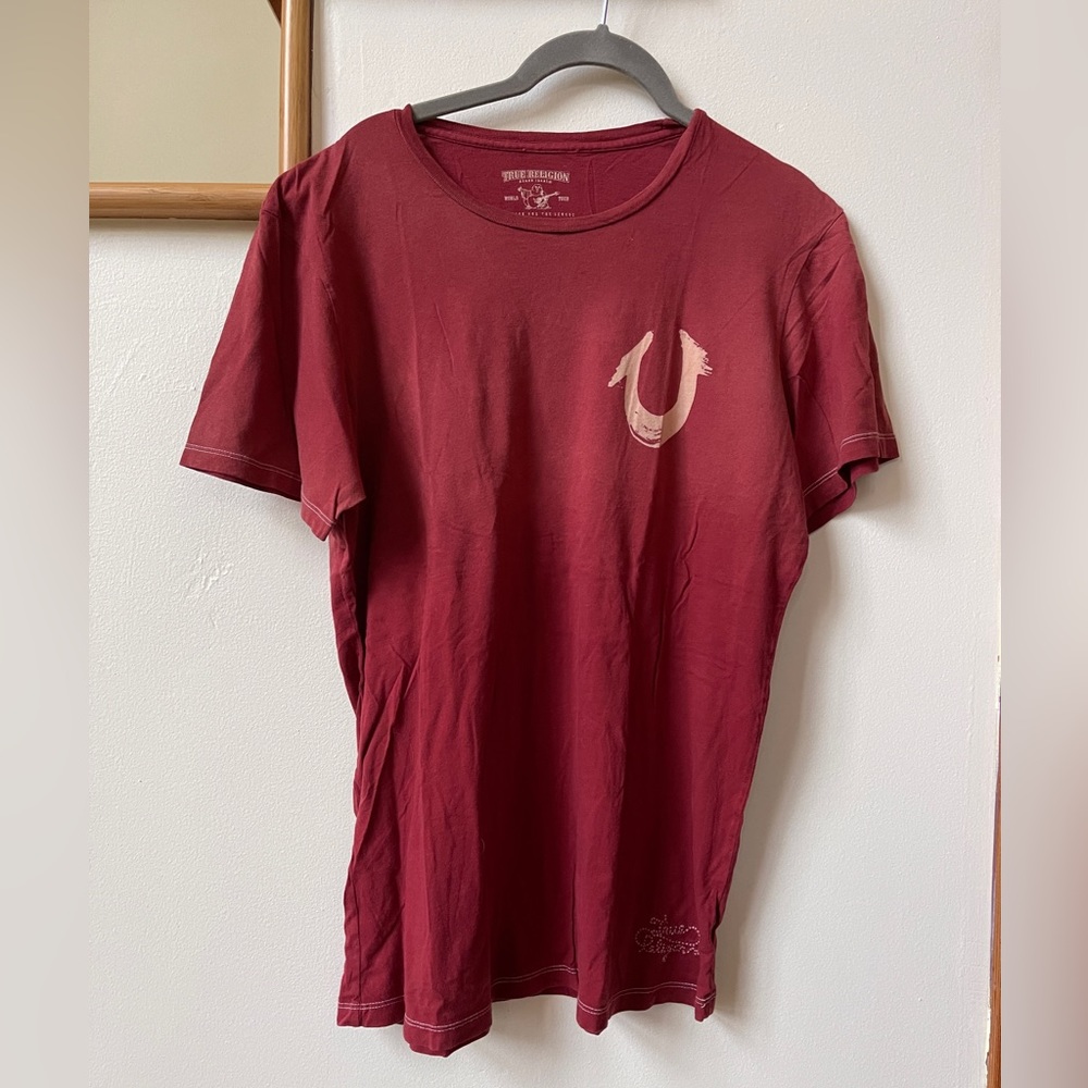 True Religion Unisex Tshirt Size Large Red
